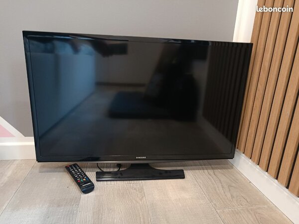 Téléviseur LED Samsung 32 pouces