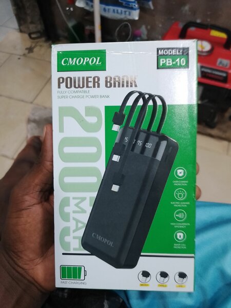 C mopol power bank