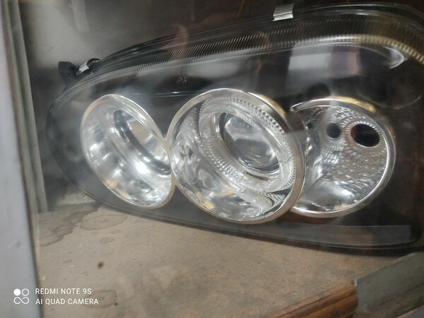 Фара передний