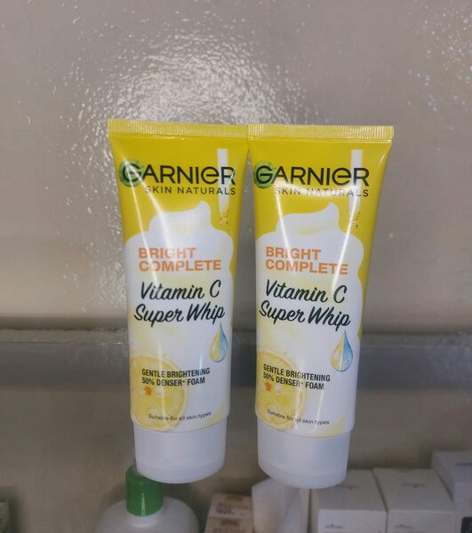 Garnier vitamin C super whip