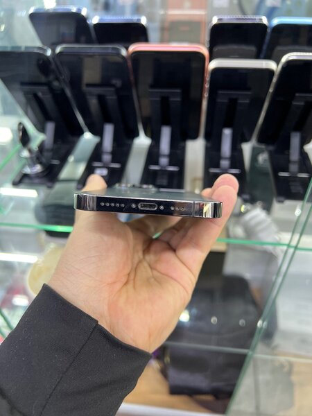 13 про 256гига.