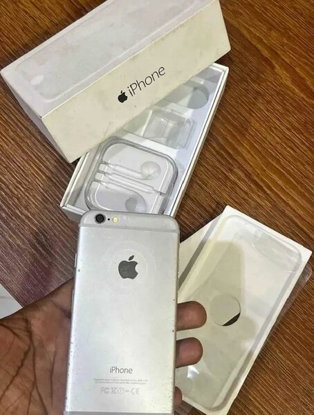 iPhone d'occasion en boîte