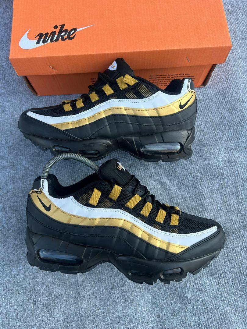 Nike Air Max 95 Noir Doré