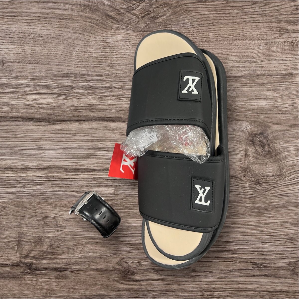 Sandales noires tendance