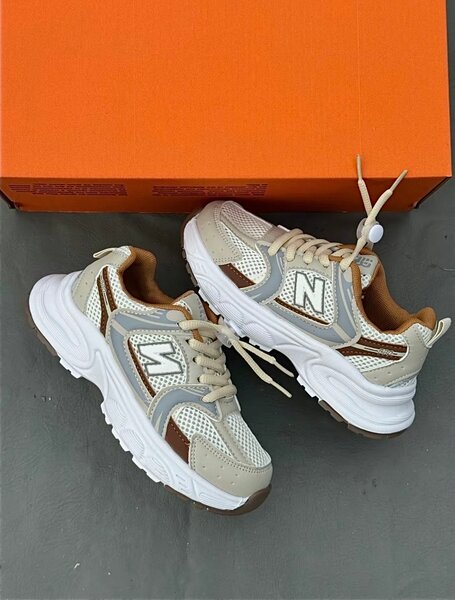 Nike Basket classique homme