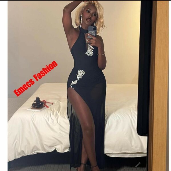 Robe élégante fendue Emecs