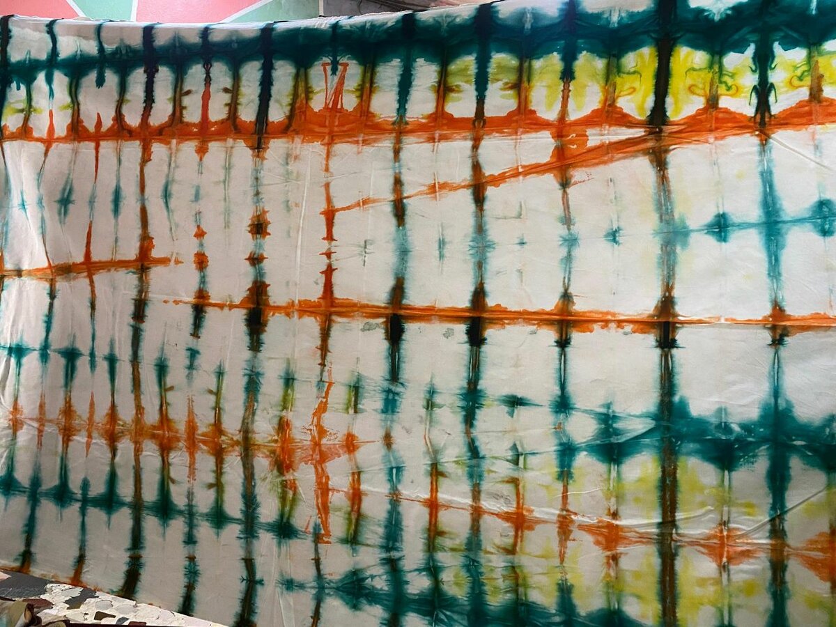 Tissu  tie-dye coloré en coton