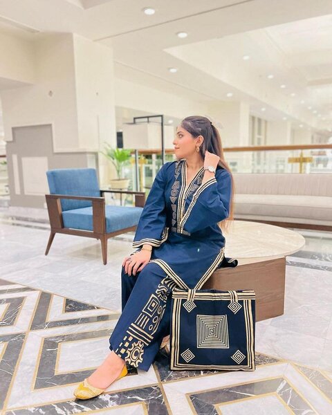 Stitched Linen Printed Suit