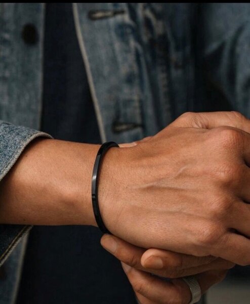 Bracelet en acier inoxydable élégant