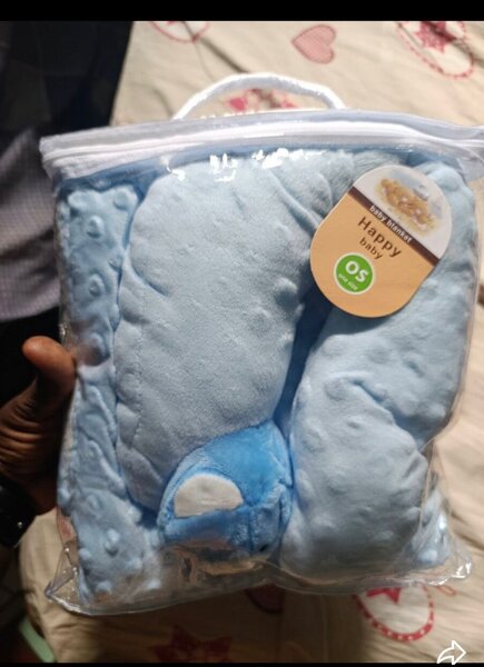 Coussin bébé doux bleu