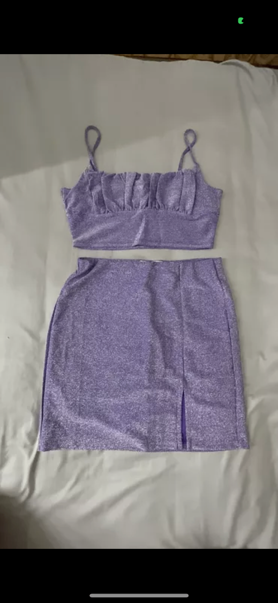 Продаю стильную двойку - топ и юбка с разрезом