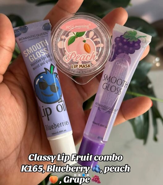 Glassy lip fruit combo