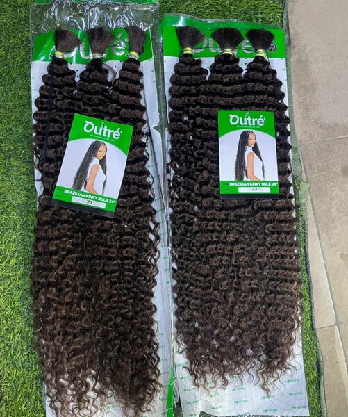 Extensions cheveux bouclés Outré