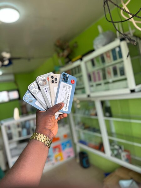 iPhone moderne original