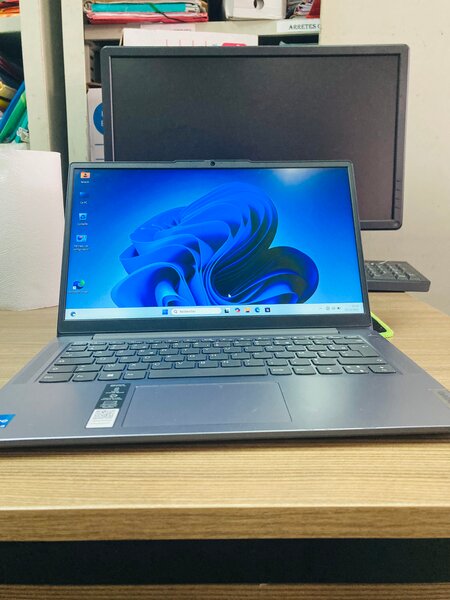Ordi Lenovo i5 12th gén 16/500