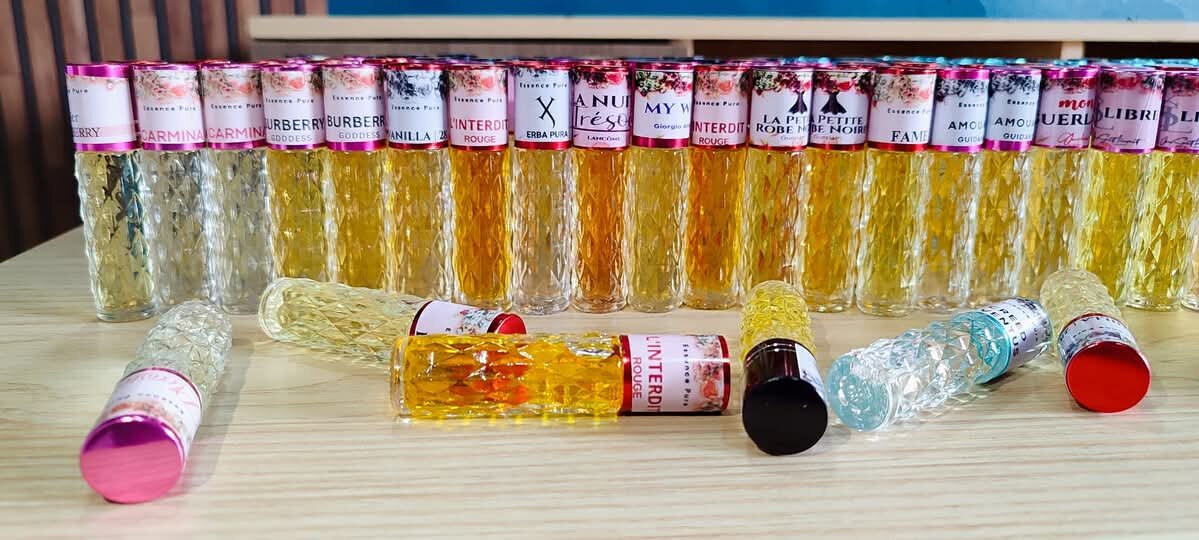 Essence de parfum authentique durée 72H sur vos vêtements