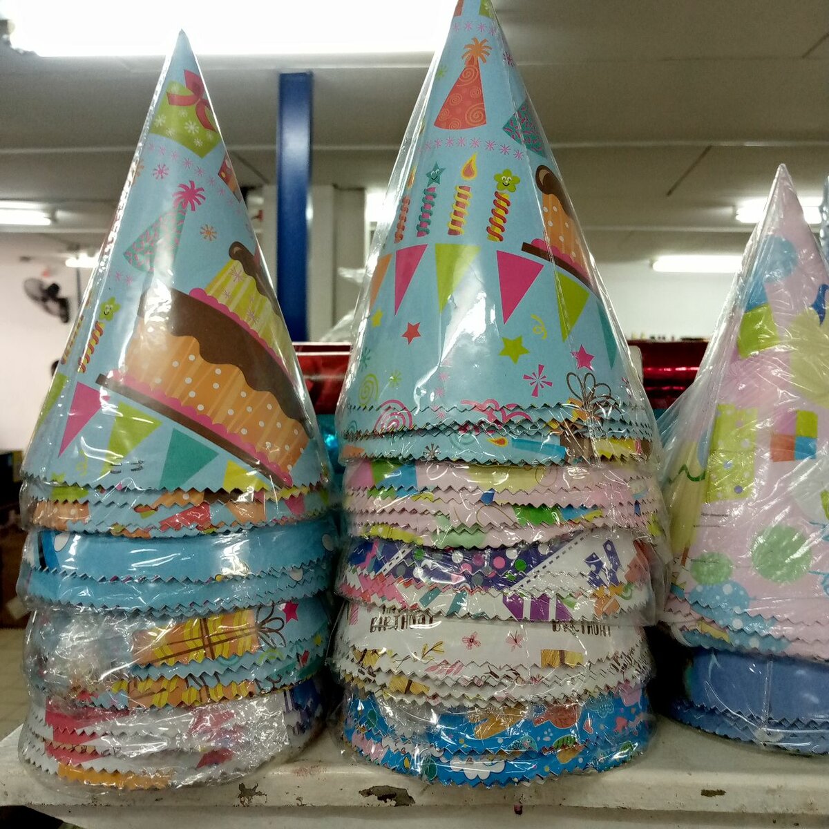 Chapeau d'anniversaire (lot 6)