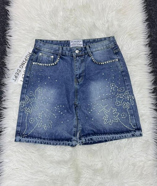Shorts en jean pour femmes