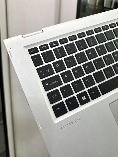 HP ELITEBOOK X360 1030 G2