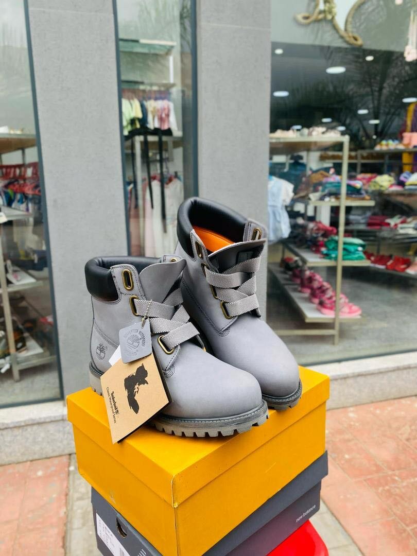 Original genuine leather boots