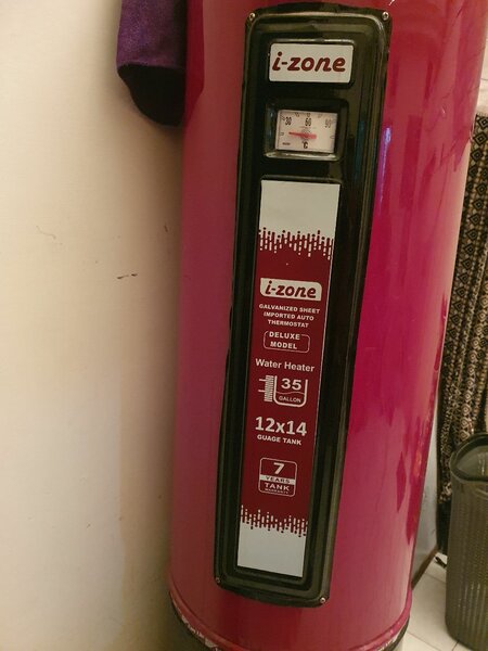 IZONE geyser in excellent quality available for sale