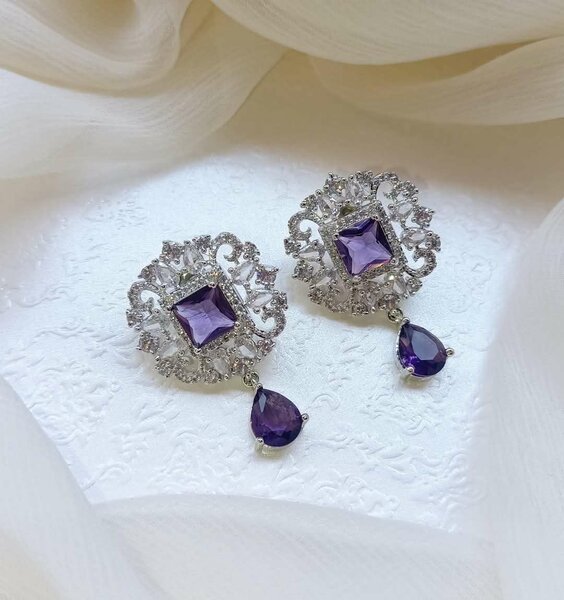 Ladies earrings