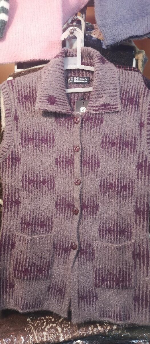 Half Arms Sweater