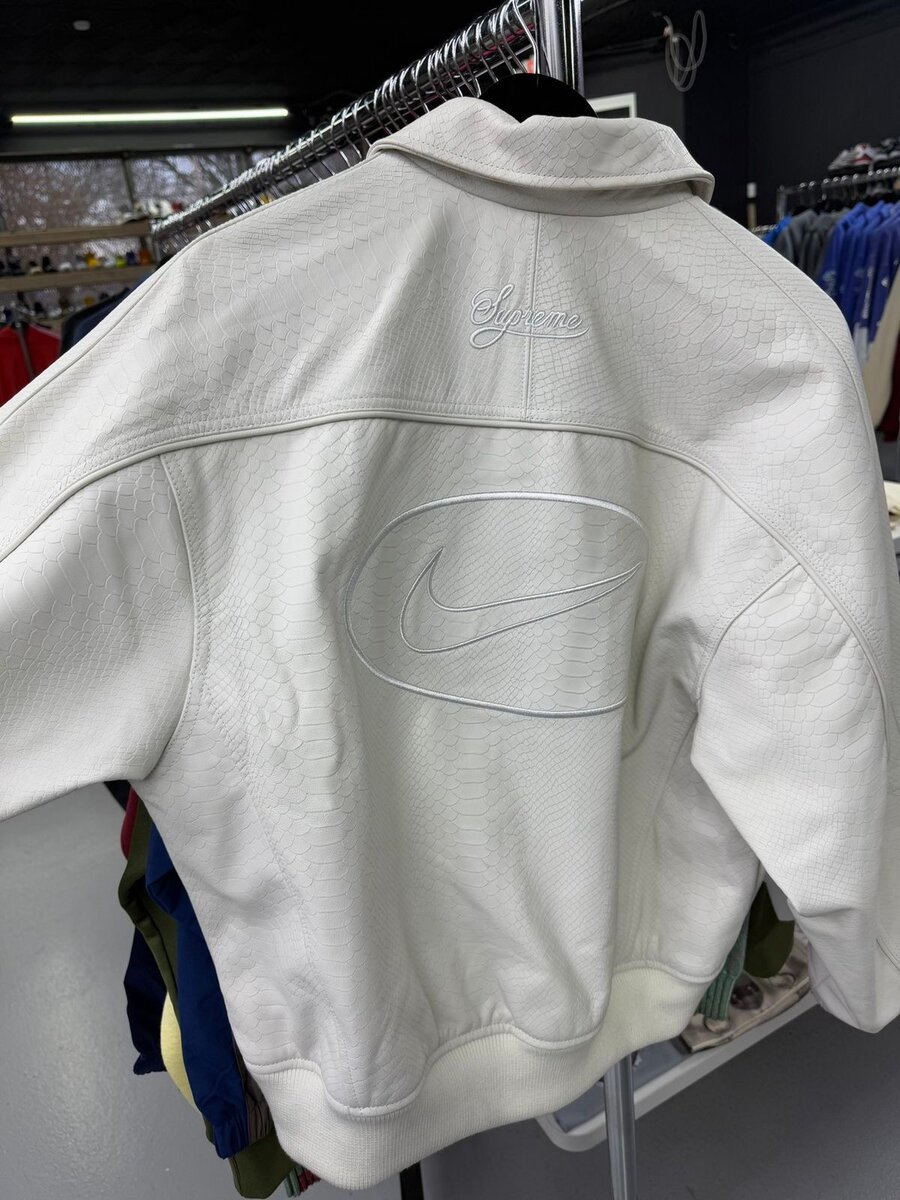 Veste Nike en cuir pour hommes