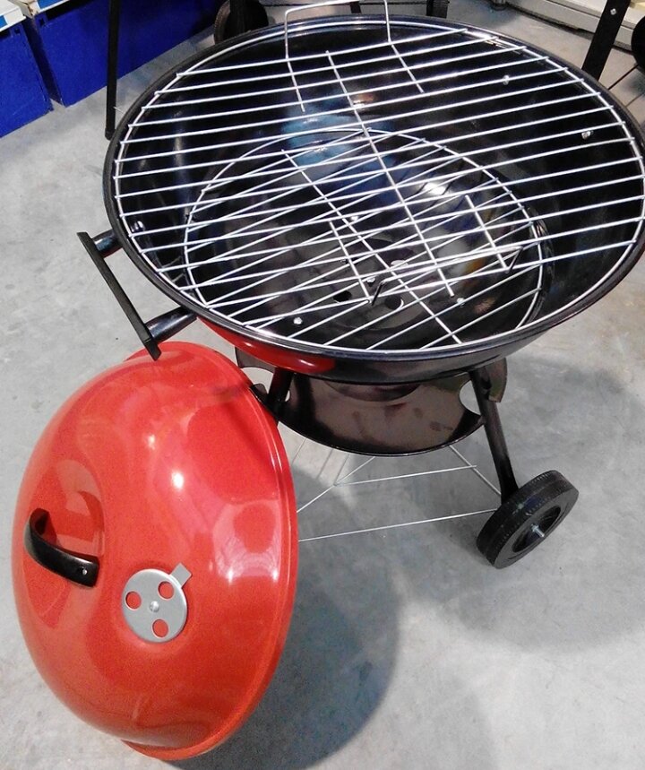 Barbecue charbon portable