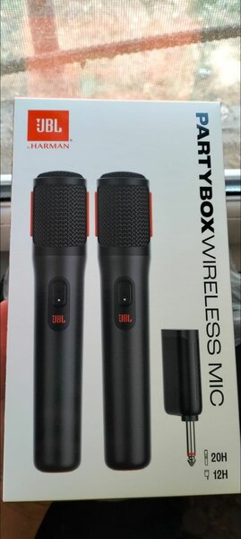 Микрофоны JBL радио, без провода, на акуме.