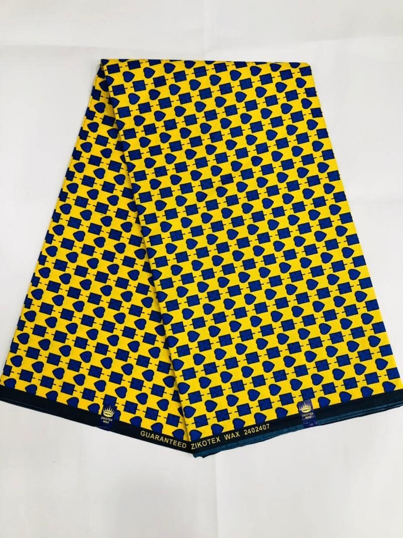 Polyester fabric with print