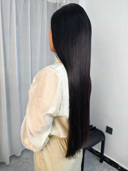 Cheveux vietnamiens, L32