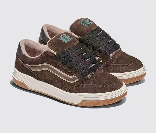 Vans 2025