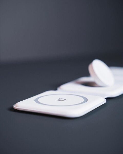 3 in 1 portable and wireless charger