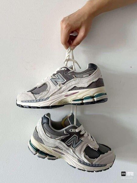 New Balance 2002r Rain Cloud