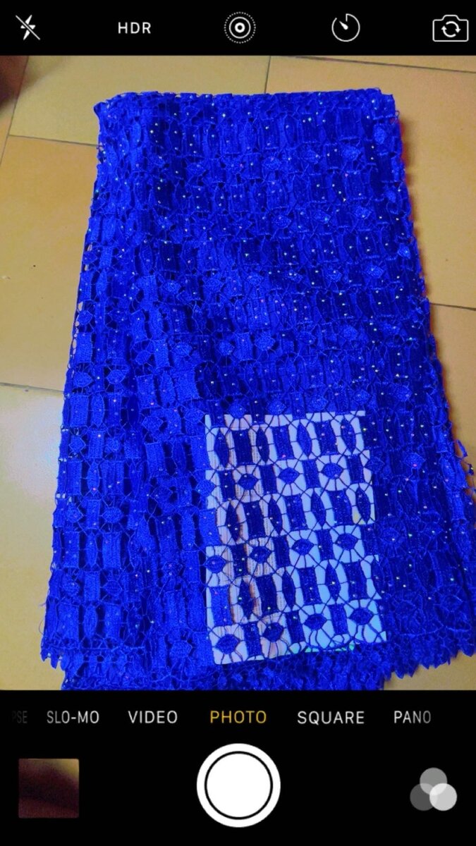 Tissu dentelle pailleté