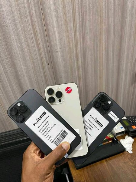 iPhone 12 Pro Max Débloqué