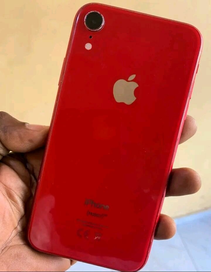 iPhone XR Rouge Débloqué