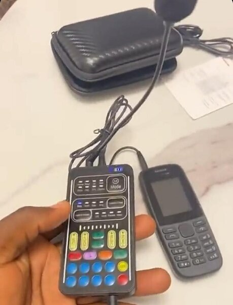 Voice Changing Device