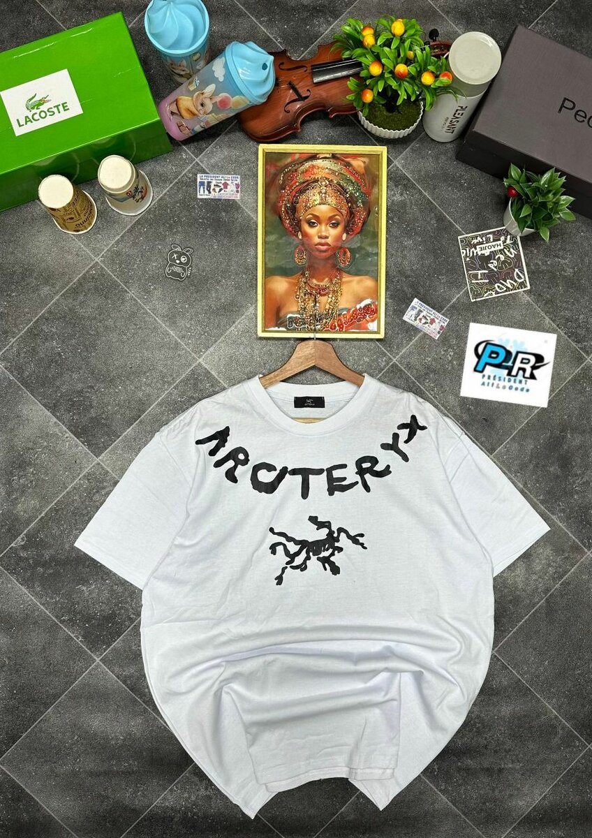 T-shirt à logo tendance