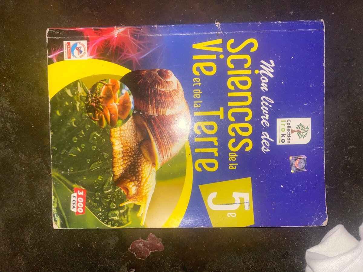 Livres Scolaires de Physique et SVT