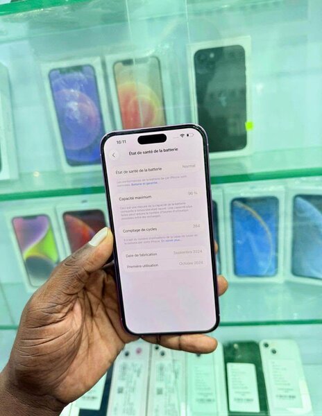 iPhone 16Pro Max Violet