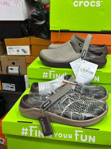 Crocs LiteRide Clogs Unisex