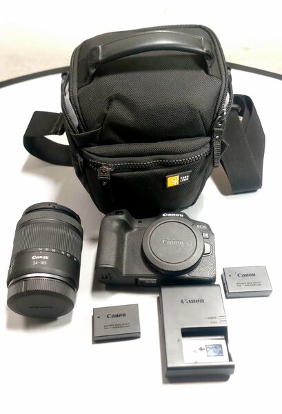 Canon R8
