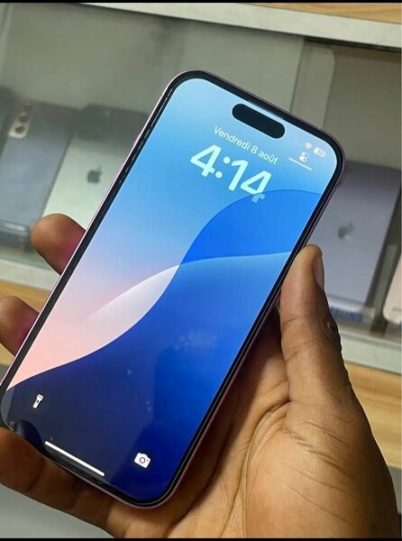 Smartphone 5G moderne rose