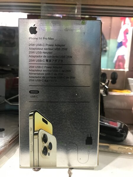 iPhone 14 pro max charger
