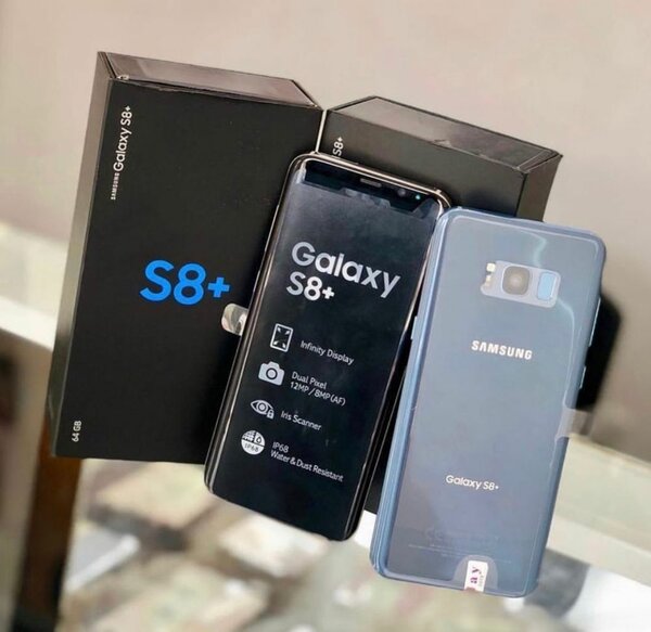 Samsung Galaxy S8+ 64Go Noir Débloqué