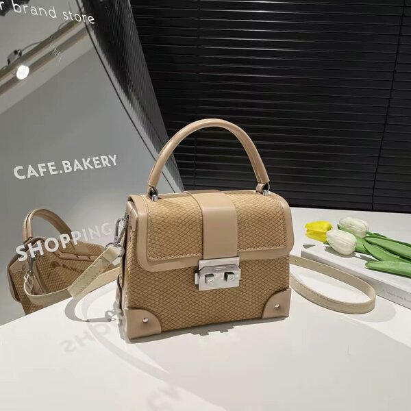 Sac à main en cuir élégant