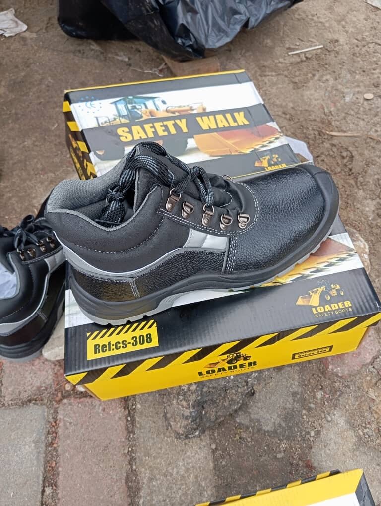 Chaussures de sécurité robustes