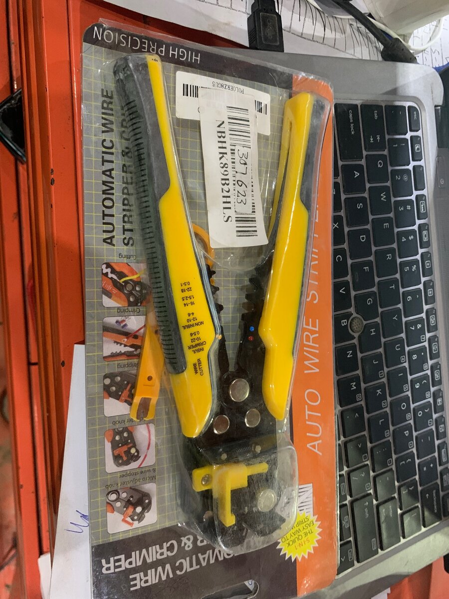 Multifunction Wire Stripper Pliers